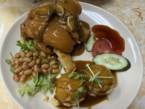 Braised chicken   at Ci Hang 慈航 in Central Singapore