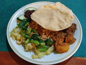 Brown rice nasi lemak at Ci Yan Vegetarian Health Food in Central Singapore