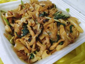 Come back to packet Char Kuay Tiao again .. at Divine Realm 天运素食园 in Northeast Singapore