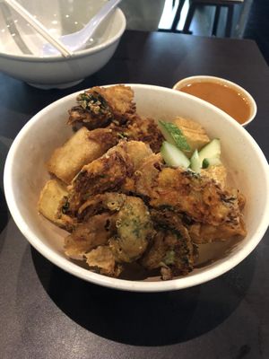 rojak $5 for 4pc - broccoli, fritter, beancurd skin, taukwa 👍🏻👍🏻👍🏻 at Divine Realm 天运素食园 in Northeast Singapore