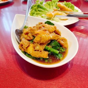 Kailan with beancurd knots at Fo You Yuan 佛有缘 in Central Singapore