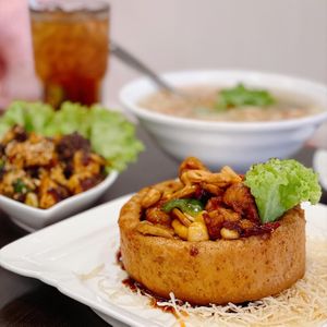 Yam ring with gong bao  at Greenland Vegetarian Restaurant 菩提林 in Northeast Singapore