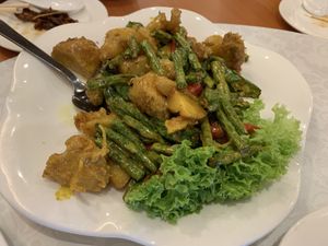 Butter monkey mushroom at Greenland Vegetarian Restaurant 菩提林 in Northeast Singapore