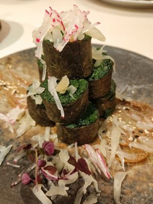 Sushi Roll  at Ling Zhi Restaurant 灵芝 - Orchard in Central Singapore