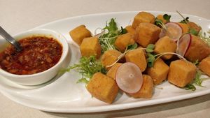 Crispy ' Ma Po' Beancurd 脆麻婆 at Ling Zhi Restaurant 灵芝 - Orchard in Central Singapore