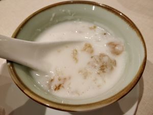 Almond Cream with Peach Gum 桃胶杏仁茶 at Ling Zhi Restaurant 灵芝 - Orchard in Central Singapore