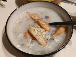  at Ling Zhi Restaurant 灵芝 - Orchard in Central Singapore