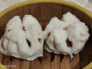  at Ling Zhi Restaurant 灵芝 - Orchard in Central Singapore