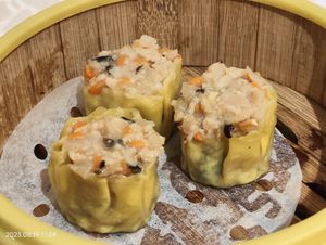 Dim sum at Ling Zhi Restaurant 灵芝 - Orchard in Central Singapore