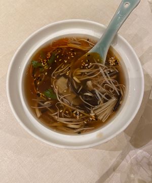 spicy & sour soup  at Ling Zhi Restaurant 灵芝 - Orchard in Central Singapore