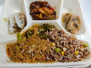 Ling Zhi lunch box 😋 at  Ling Zhi Restaurant 灵芝 - Novena in Central Singapore