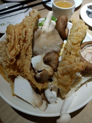 Ready to cook at  Ling Zhi Restaurant 灵芝 - Novena in Central Singapore