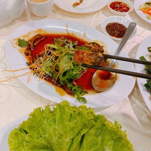 Mock fish at Miao Yi 妙益素食楼 in Central Singapore