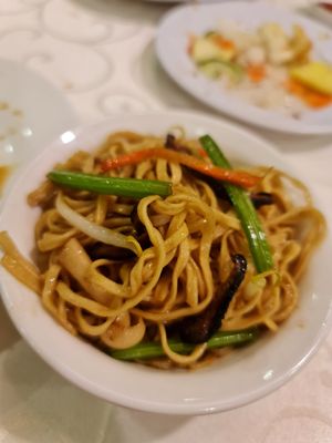 Truffle YeeFu noodle ~ 25/11/21 at Miao Yi 妙益素食楼 in Central Singapore