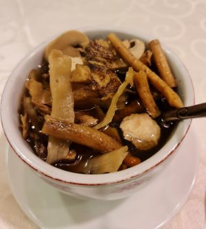 Nutritious Chinese Herb Soup ~ 25/11/21 at Miao Yi 妙益素食楼 in Central Singapore
