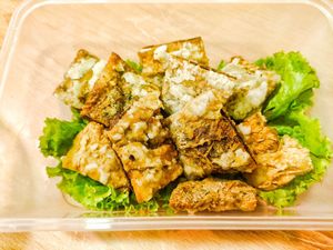 The fish head at Miao Yi 妙益素食楼 in Central Singapore