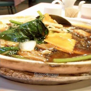  at Miao Yi 妙益素食楼 in Central Singapore