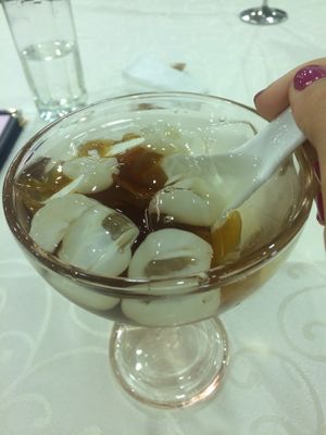 Honey coconuty dessert (called something sea) at Miao Yi 妙益素食楼 in Central Singapore