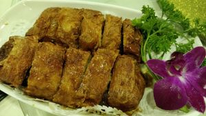 Fried sachet mushrooms at Miao Yi 妙益素食楼 in Central Singapore