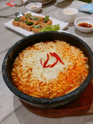 Stone pot kimchi with noodles at Nature Cafe 自然素食 - Bukit Merah in Central Singapore