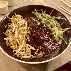 炸醬麵 at Nature Cafe 自然素食 - Bukit Merah in Central Singapore