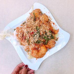 Cereal prawn at Su Shi Piao Xiang 素食飘香 - Fortune Centre in Central Singapore