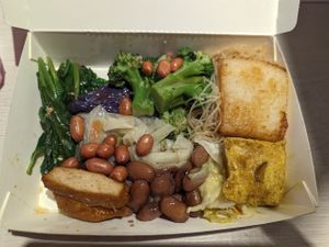 This cost NTD 85. at Sān Lái SùShí - Sun Like in Taipei