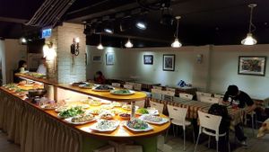 hall view 2 at Tong-1 Vegetarian Garden in Taipei