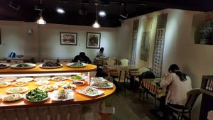 hall view 3 at Tong-1 Vegetarian Garden in Taipei