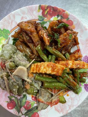 Delicious   at Youta Jay Vegetarian Food in Ayutthaya