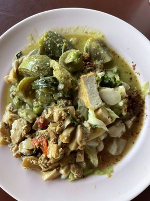 3 dishes for 35thb - fav stall  at Chamlong's / The Vegetarian Society Chatuchak in Bangkok