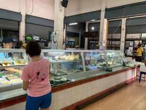 Buffet at Chamlong's / The Vegetarian Society Chatuchak in Bangkok