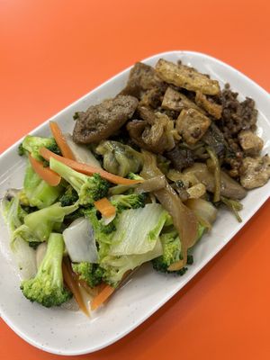 Veggies and proteins  at Rabiengboon - MBK in Bangkok