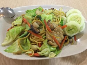 Stir-fried vegetarian rice noodles, 50 baht at Rabiengboon - MBK in Bangkok