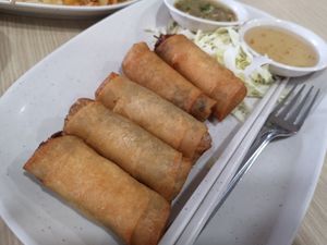 Vegetable spring rolls at Rabiengboon - MBK in Bangkok