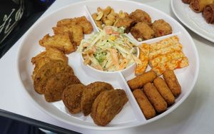 每次到曼谷到會光顧素食餐廳，水準保持!讚! at Ruyi Vegetarian in Bangkok