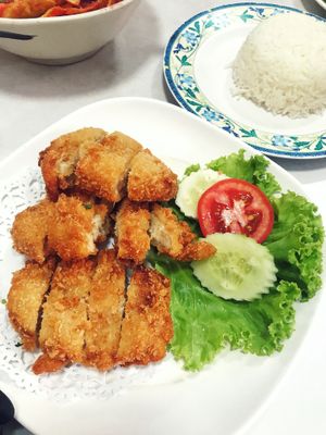 fried chick’n was super good at Ruyi Vegetarian in Bangkok