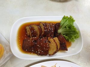 Duck at Ruyi Vegetarian in Bangkok