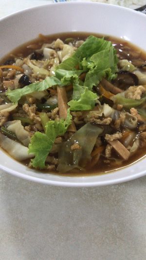 โกยซีหมี่ at Ruyi Vegetarian in Bangkok