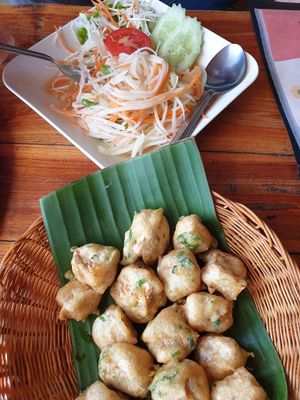 Papaya salad and fried tempeh at Aum in Chiang Mai
