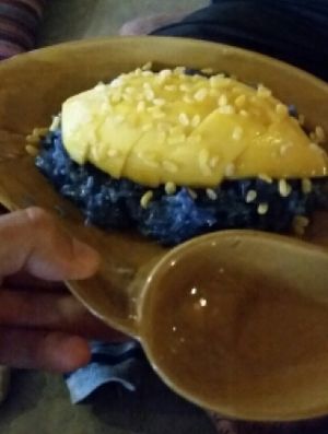 mango sticky rice at Aum in Chiang Mai