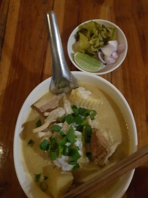 Khao soi at Aum in Chiang Mai