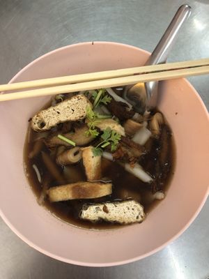 kuay chap  at Num Heng Vegetarian in Hat Yai