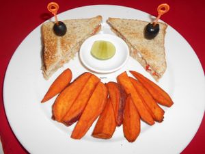 Ning's Five Star J - Tuna face with sweet potato teeth - tasty at Five Star J Restaurant in Pattaya