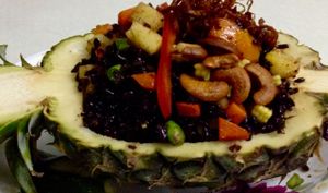 Khow Ob Sup Pa Rod J with black rice at Five Star J Restaurant in Pattaya