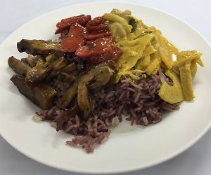 Veqg curries, mock meat and brown rice for 100THB at Hesan Vegetarian in Phuket