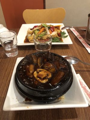 Sweet and sour soy meat and egg plant hot pot at Utopia Vegan in Dickson