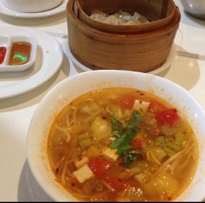 dumplings and soup at Utopia Vegan in Dickson