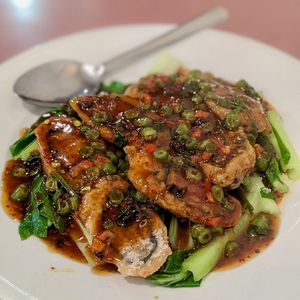 Vegan Crispy Soya Bean Roll with Tangy Chilli Sauce at Mother Chu's Vegetarian Kitchen in Sydney