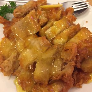 lemon chicken at Tian Ci Vegetarian Chinese Restaurant in West Ryde